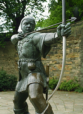 Statue of Robin Hood, Nottingham, Nottinghamshire, England, United Kingdom, Europe