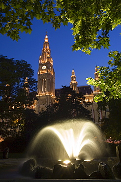 City hall at dusk with fountain in foreground, Vienna, Austria, Europe