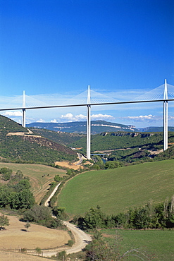 Millau Viaduct, Aveyron, Midi-Pyrenees, France, Europe