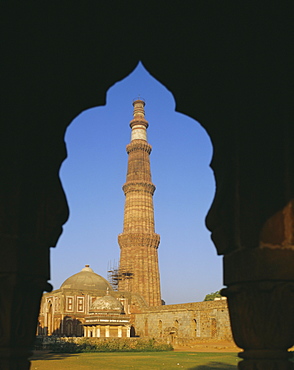 Qutb Minar, Delhi, India, Asia