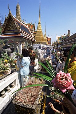 Songkran Festival, Wat Po, Bangkok, Thailand, Southeast Asia, Asia