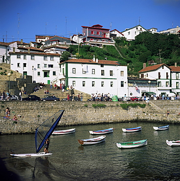 Getxo, Atlantic resort at the mouth of the Bilbao River, Bilbao, Euskadi (Pais Vasco), Spain, Europe