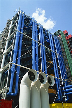 Exterior detail of the Pompidou Centre, Beaubourg, Paris, France, Europe