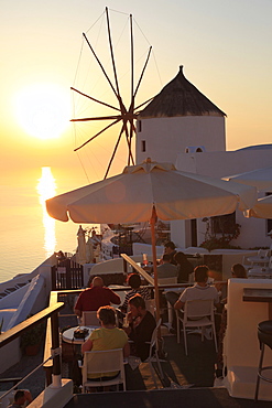 Oia, Santorini, Cyclades Islands, Greek Islands, Greece, Europe