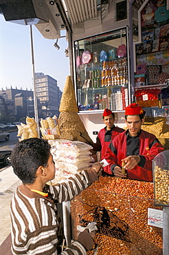 Nut bar, Pyramids Road, Cairo, Egypt, North Africa, Africa