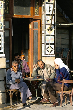 Coffee house and tea shop, near Citadel, Cairo, Egypt, North Africa, Africa