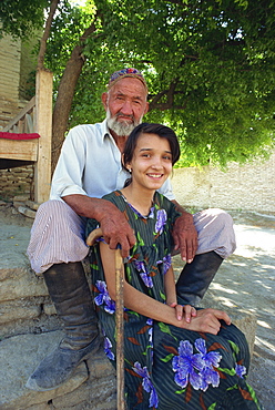 Chor Bakr, Uzbek caretaker and his granddaughter, near Bukhara, Uzbekistan, Central Asia, Asia