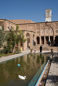 Courtyard of 19th century mansion called Khan-e Boroujerdi, Kashan, Iran, Middle East