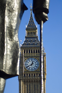 Big Ben through statue of Sir Winston Churchill, Westminster, London, England, United Kingdom, Europe