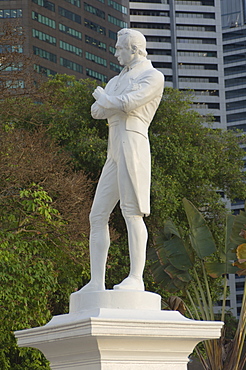 Statue of Sir Stamford Raffles, Raffles Landing Site, Singapore, South East Asia