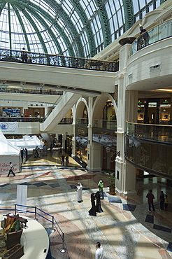 Mall of the Emirates, the largest shopping mall in Asia, Dubai, United Arab Emirates, Middle East