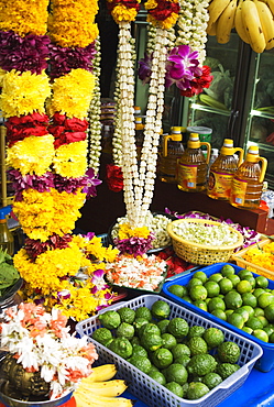 Stall selling fruit and flower garlands for temple offerings, Little India, Singapore, Southeast Asia, Asia