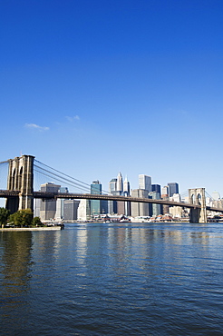 Manhattan skyline, Brooklyn Bridge and the East River, New York City, New York, United States of America, North America