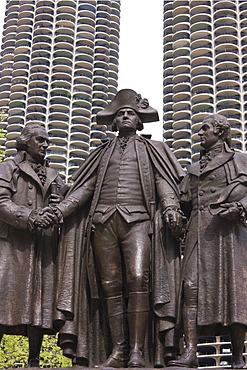 Statue of George Washington, Wacker Drive, Chicago, Illinois, United States of America, North America