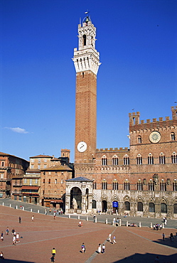 The Mangia Tower above the Piazza del Campo in Siena, UNESCO World Heritage Site, Tuscany, Italy, Europe