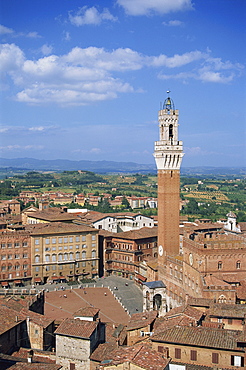 The Mangia Tower and buildings around the Piazza del Campo in Siena, UNESCO World Heritage Site, Tuscany, Italy, Europe