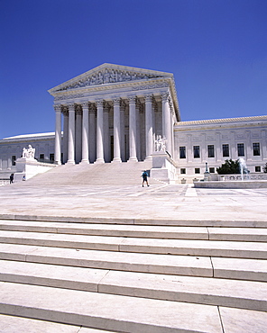 Exterior of the Supreme Court of Justice, Washington D.C., United States of America (USA), North America