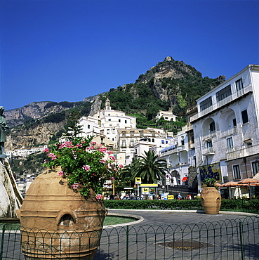 Amalfi, Costiera Amalfitana, Amalfi Coast, Campania, Italy, Europe