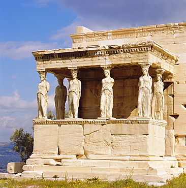 Porch of the Caryatids with figures of the Six Maidens, Erechtheion, Acropolis, Athens, Greece, Europe