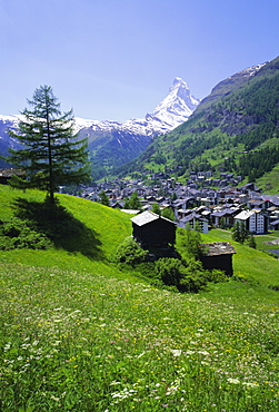 Zermatt and the Matterhorn mountain, Valais (Wallis), Swiss Alps, Switzerland, Europe