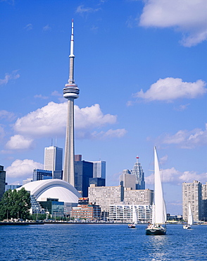 The C.N.Tower and the Toronto skyline, Ontario, Canada 