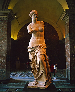 Venus de Milo, Musee du Louvre, Paris, France, Europe