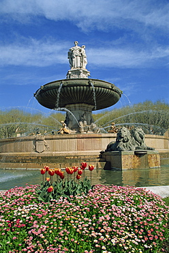 La Rotonde fountain in Aix en Provence, Provence, France, Europe