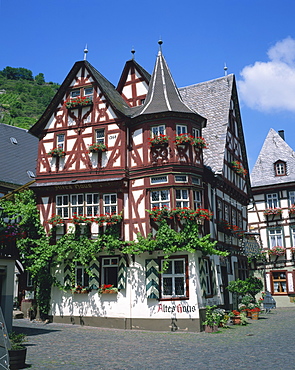 Houses dating from the 16th century at Bacharach in the Rhineland, Germany, Europe