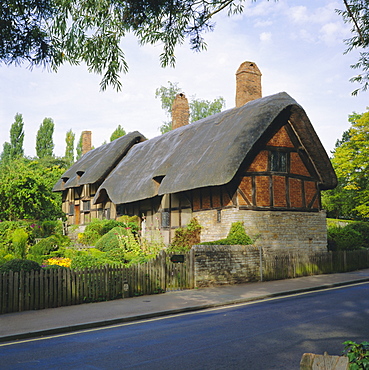 Anne Hathaway's cottage, Shottery, Stratford-upon-Avon, Warwickshire, England, UK, Europe