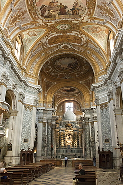 Interior and high altar, Church of Santa Maria Assunta, Venice, UNESCO World Heritage Site, Veneto, Italy, Europe