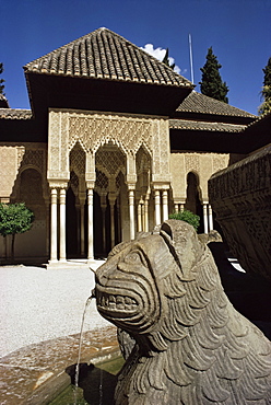 Gate of Lions, Alhambra, UNESCO World Heritage Site, Granada, Andalucia, Spain, Europe