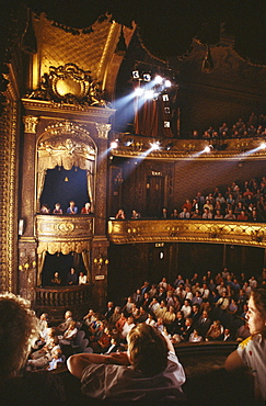 The audience at the Theatre Royal, Haymarket, London, England, United Kingdom, Europe