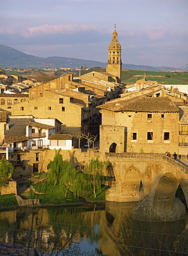 Bridge and town of Puente de la Reina, on the Way of St. James in Navarra, Spain, Europe