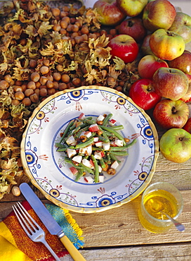 French bean and apple salad with toasted hazelnuts