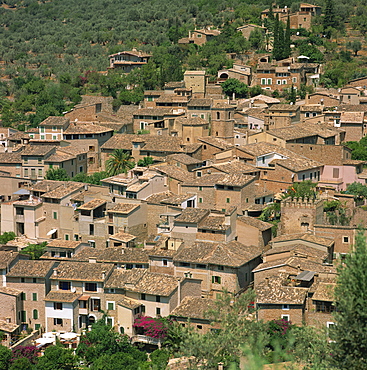 Houses in the village of Fornalutx on Majorca, Balearic Islands, Spain, Europe