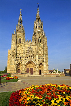 Basilica of Notre Dame, L'Epine, Champagne, France, Europe