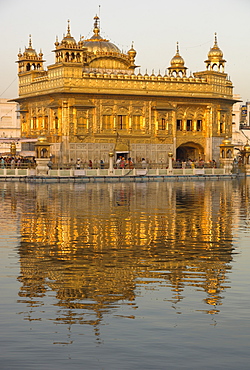 The Sikh Golden Temple reflected in pool, Amritsar, Punjab state, India, Asia