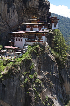 Taktshang Goemba (Tigers nest monastery), Paro valley, Bhutan, Asia