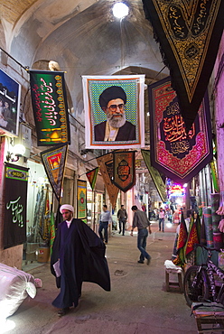 Bazar alley, Esfahan, Iran, Western Asia