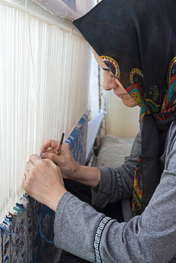 Carpet craft, Toudeshk, Iran, Western Asia