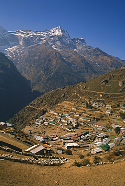 Houses and terraced fields of Namche Bazaar in the Khumbu Region, with mountains in the background, Himalayas, Nepal, Asia