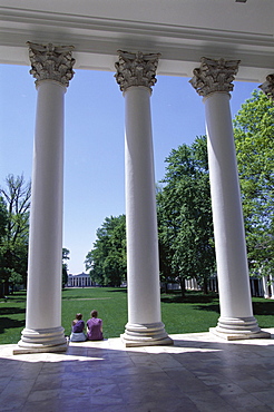 The Rotunda designed by Thomas Jefferson, University of Virginia, Virginia, United States of America (U.S.A.), North America