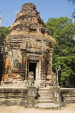 Preah Ko Temple, AD879, Roluos Group, near Angkor, UNESCO World Heritage Site, Siem Reap, Cambodia, Indochina, Southeast Asia, Asia