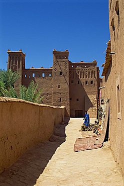 Ait Benhaddou, Ksour with many kasbahs, UNESCO World Heritage Site, near Ouarzazate, Morocco, North Africa, Africa