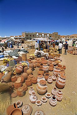 Pots for sale, market scene, Tinejdad, Morocco, North Africa, Africa