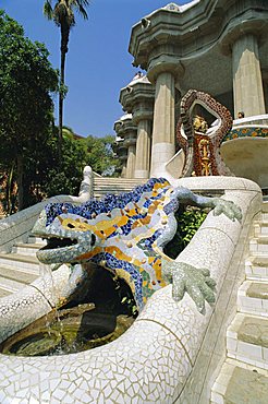 Mozaic lizard sculpture by Gaudi, Guell Park, Barcelona, Catalonia, Spain, Europe