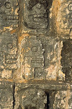 Carvings of skulls on the Tzompantli, Chichen Itza, UNESCO World Heritage Site, Yucatan, Mexico, North America