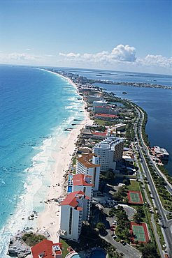 Hotel area, Cancun, Yucatan, Mexico, North America