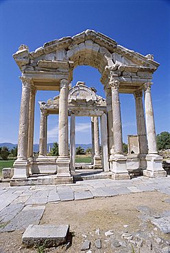 Ruins of the Temple of Aphrodite, archaeological site, Aphrodisias, Anatolia, Turkey, Asia Minor