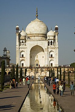 The Bibi ka Maqbara, built by Azam Shah in 1678 as a son's tribute to his mother, Begum Rabia Durrani, the Queen of Mughal emperor Aurangzeb, Aurangabad, Maharashtra, India, Asia